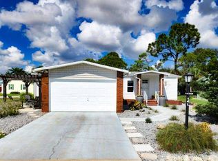 19880 Diamond Hill Ct, North Fort Myers, FL 33903