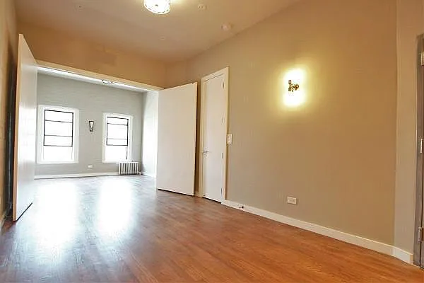 Rented by Aventana | media 3