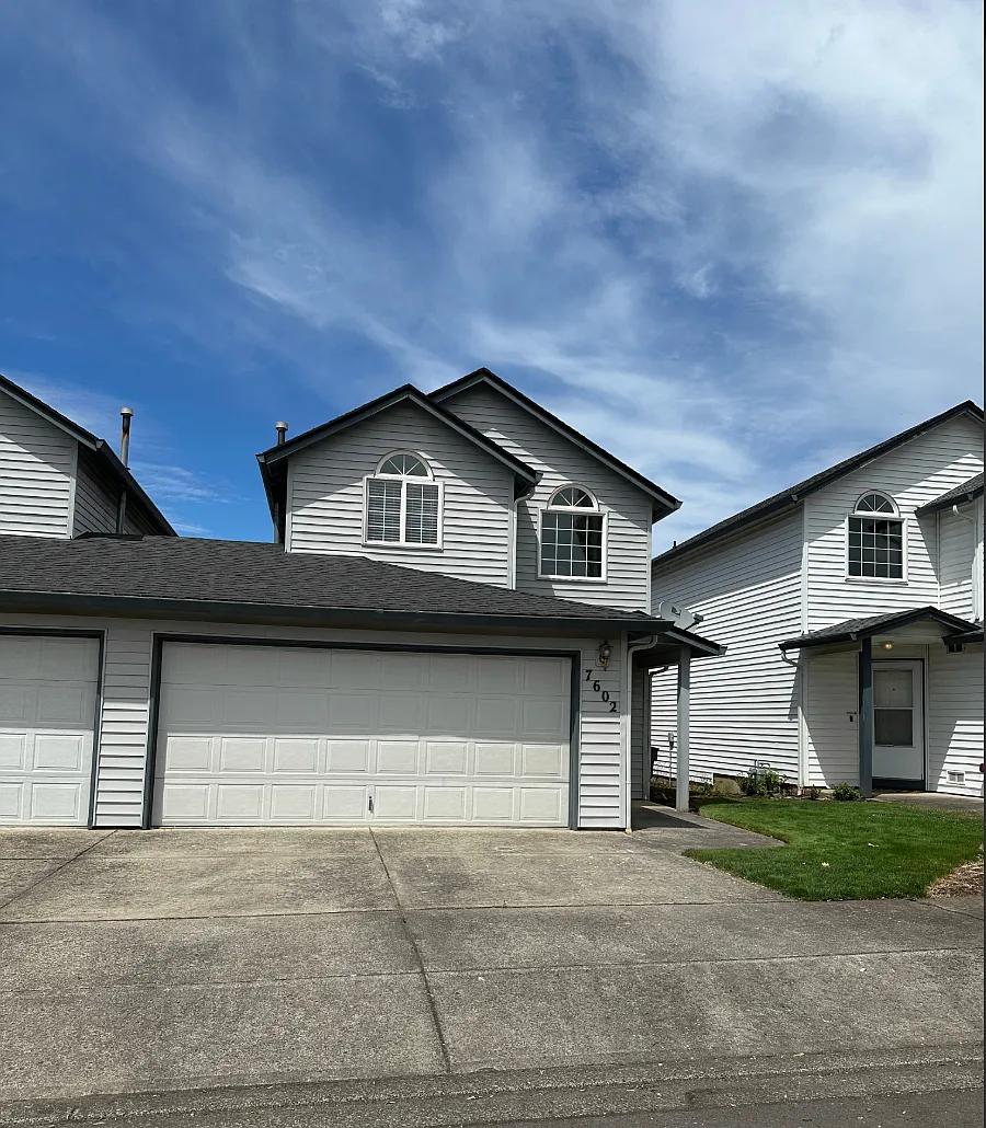 2 bed, 2.5 bath, 1345 sqft, $2,265 — Photo 1