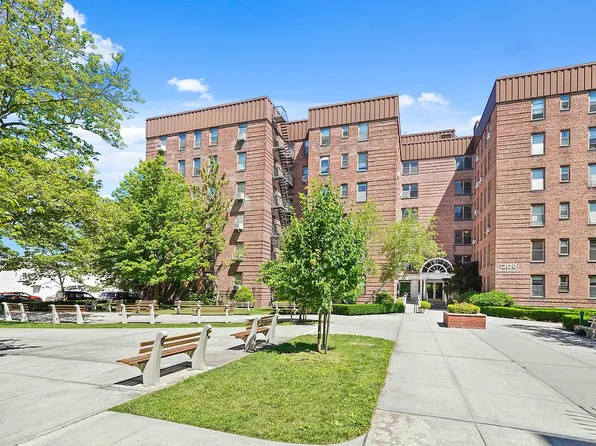 2170 Brigham St APT 3G, Brooklyn, NY 11229