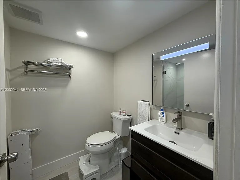 9405 Fontainebleau Blvd #113-22 — Photo 13