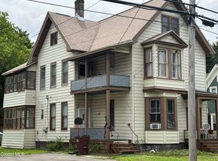22 E 8th Ave, Gloversville, NY 12078