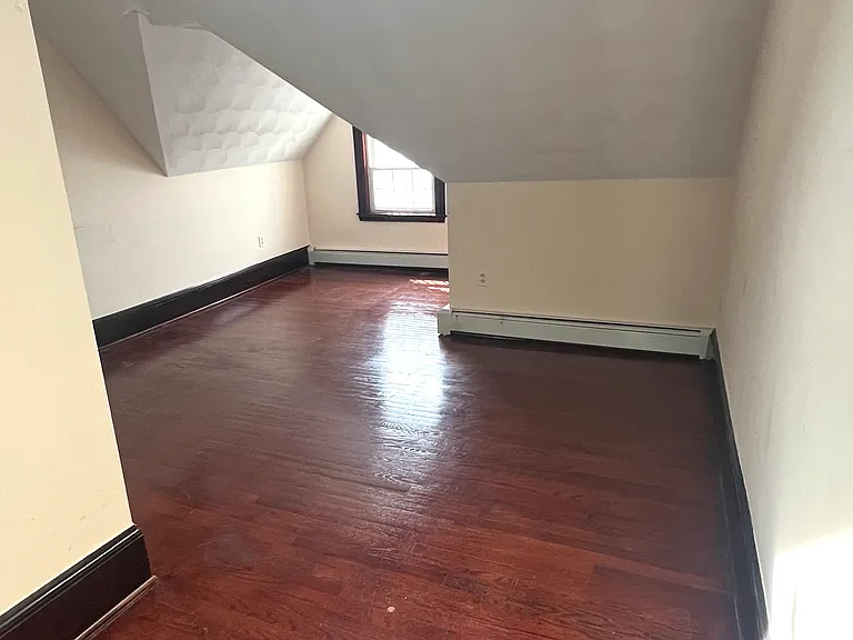 15 Locust St #3 — Photo 12