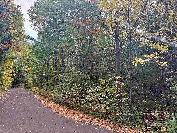 2nd image of Eagle Run