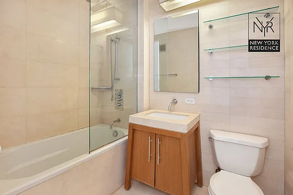 Rented by New York Residence | media 9