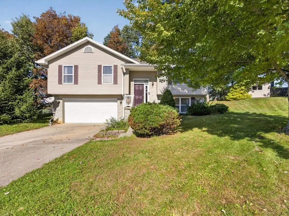 623 E Antler Ct, Ellettsville, IN 47429