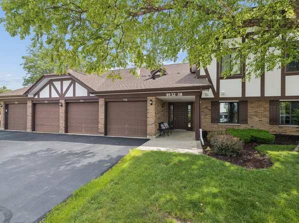 9132 Sandpiper Ct #45, Orland Park, IL 60462