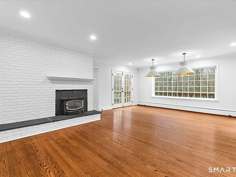 116 Scarlet Oak Dr — Photo 9