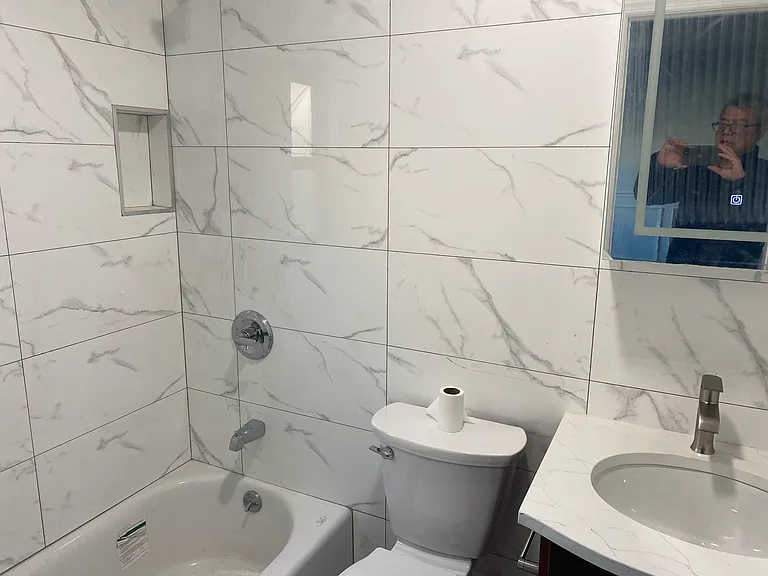 16403A 32nd Ave #2 — Photo 8