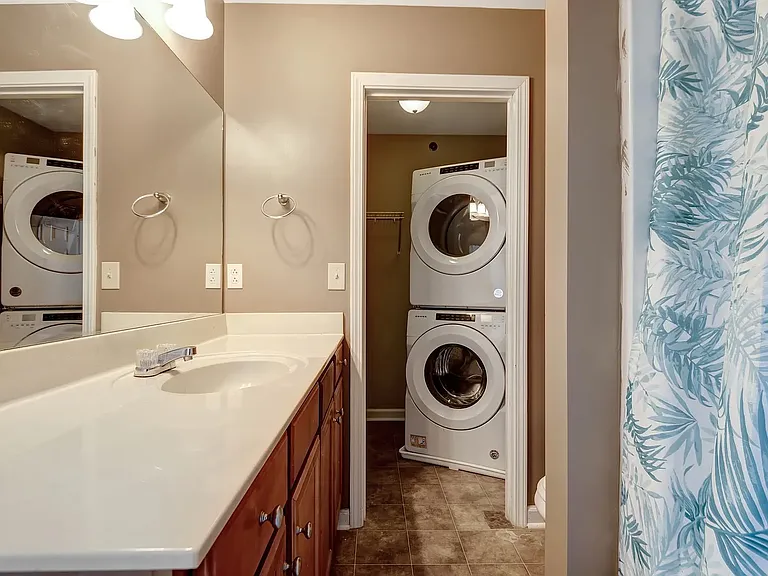 1032 Wildwood Dr — Photo 6