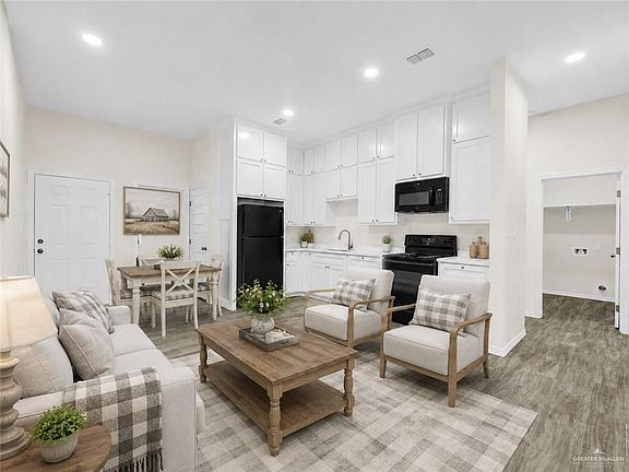 2nd image of 620 W 25th St