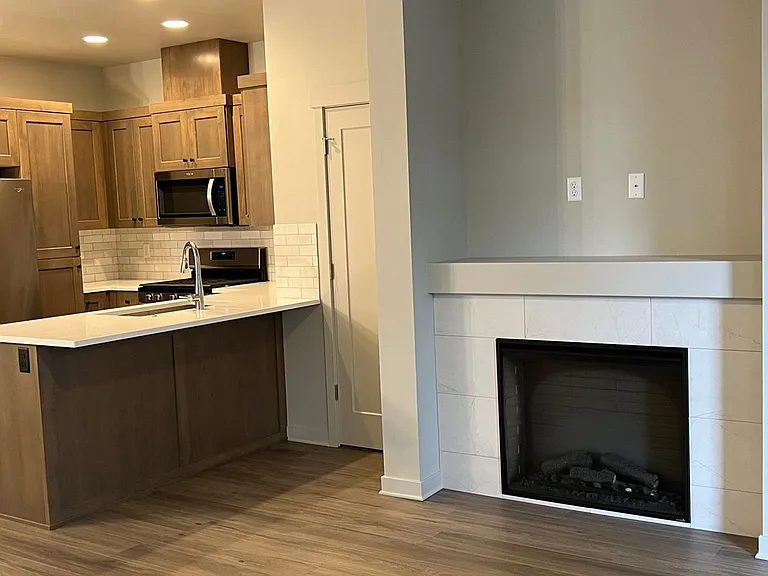 2519 NW Spruce Cone Ln — Photo 3