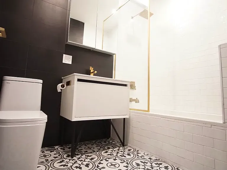 184 Suydam St #2R — Photo 14