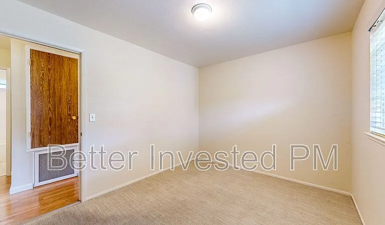 832 S Orchard Ave — Photo 23