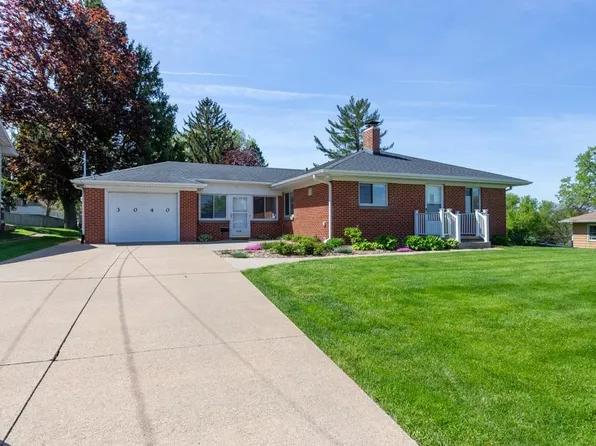 3040 Kaufmann Ave, Dubuque, IA 52001