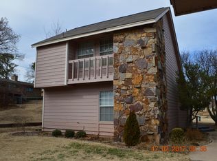 932 W Parkway Dr, Stillwater, OK 74075