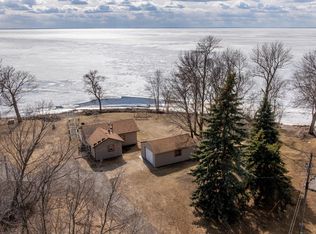 5591 Wildwood Ave, Isle, MN 56342