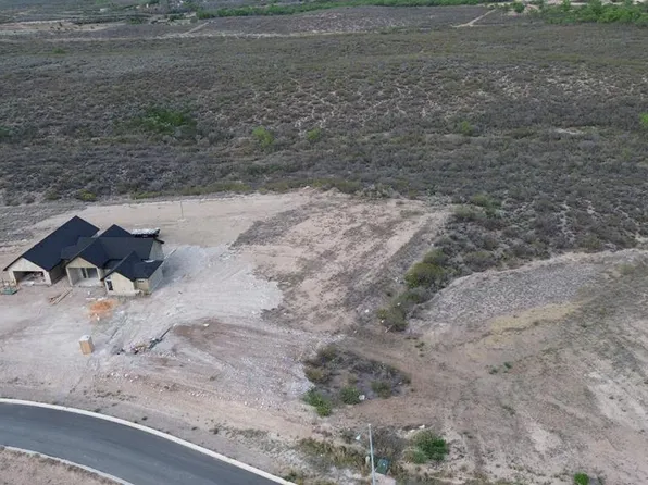 482 Paseo Del Ln, Eagle Pass, TX 78852