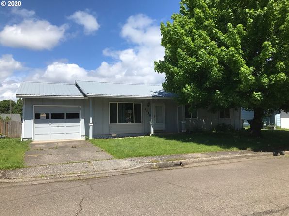 2210 Kalmia St Sweet Home Or 97386 Zillow