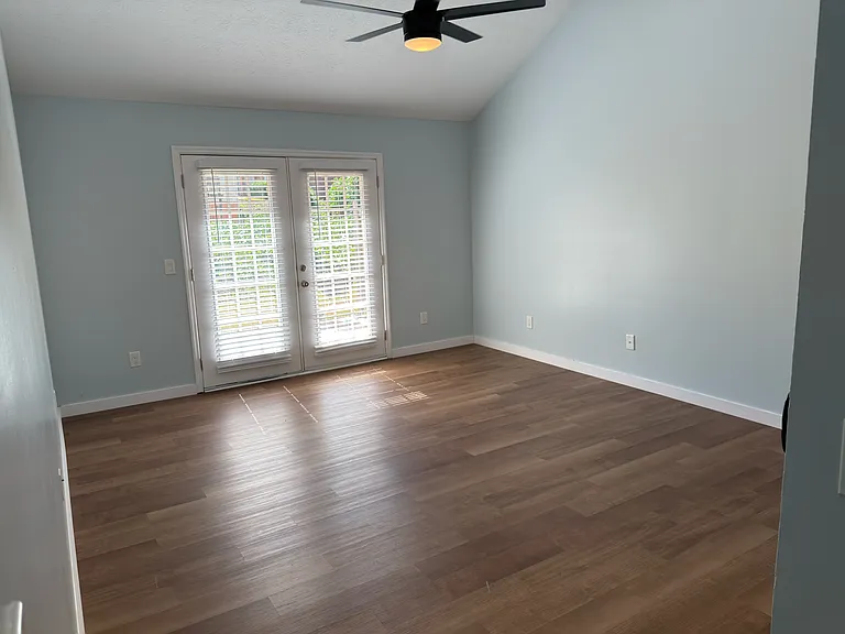 1141 Northlake Dr #1141 — Photo 10