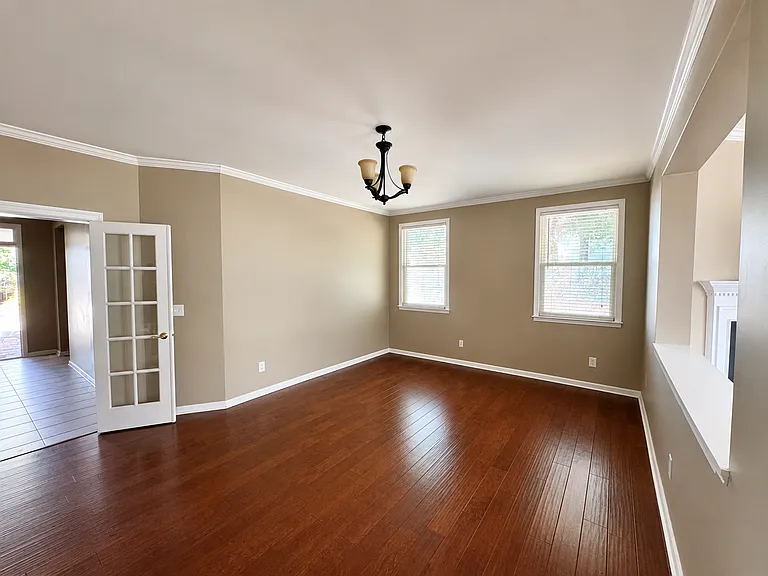 301 Edgecroft Way — Photo 6