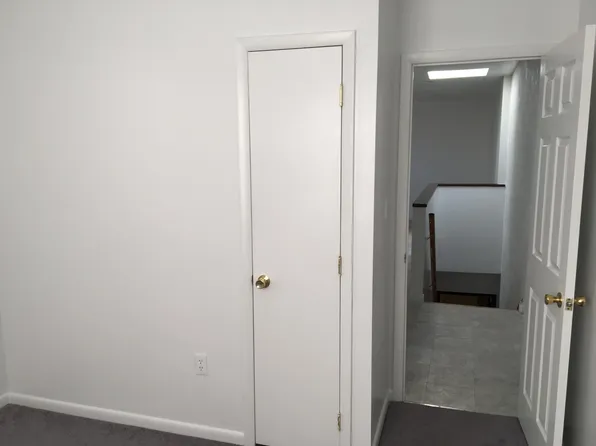 1168 S 10th St APT 3, Philadelphia, PA 19147