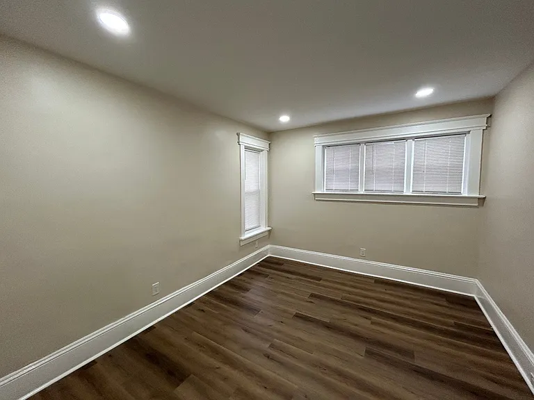 110 Lee Ave #1 — Photo 12