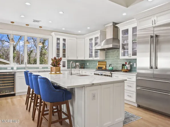 134 Overlook Drive, Neptune Township, NJ 07753