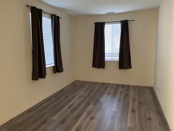 5th image of 838 N Temescal St