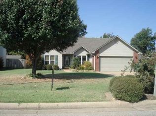 1918 Sandbrook Dr, Jonesboro, AR 72404