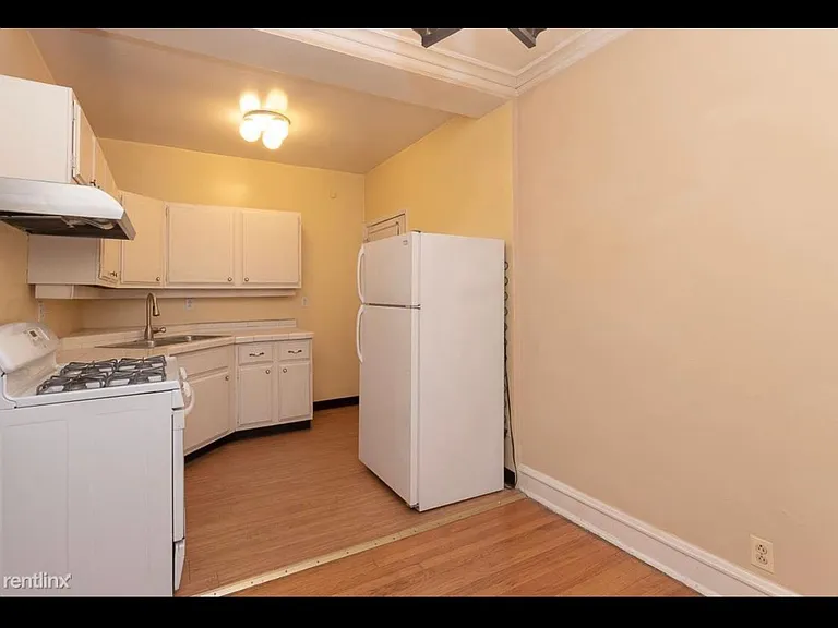 4500 N Hermitage Ave #3 — Photo 9