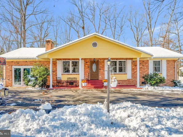 522 Liberty Blvd, Locust Grove, VA 22508