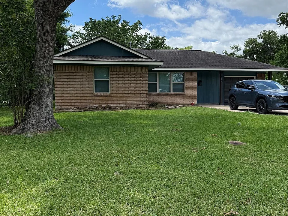 104 Mimosa St