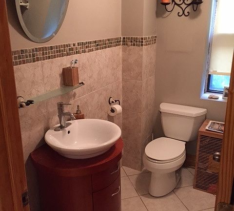 4th image of 2035 N Winchester Ave