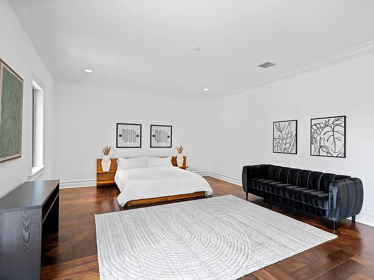 3240 N Flagler Dr — Photo 30