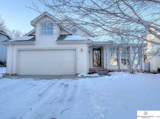 16911 Orchard Ave, Omaha, NE 68135