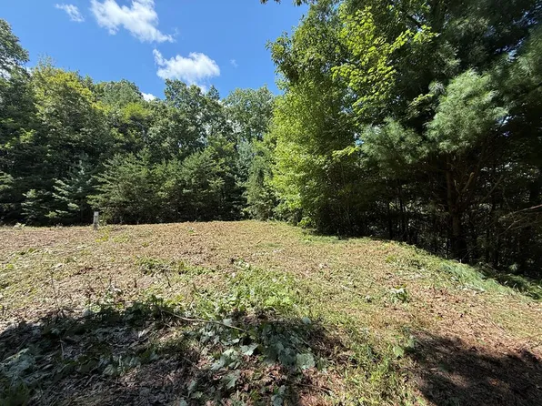 10 Spiva Point, Blairsville, GA 30512