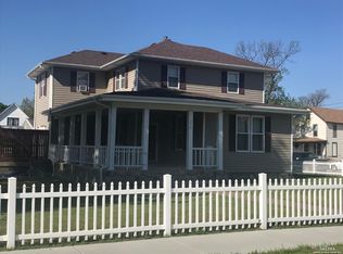 214 W 3rd St, Ellsworth, KS 67439