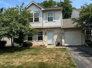 1404 W Split Oak Cir, Round Lake Beach, IL