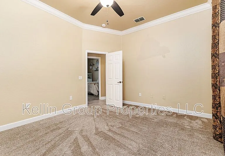 1229 Lake Deeson Woods Ln — Photo 18