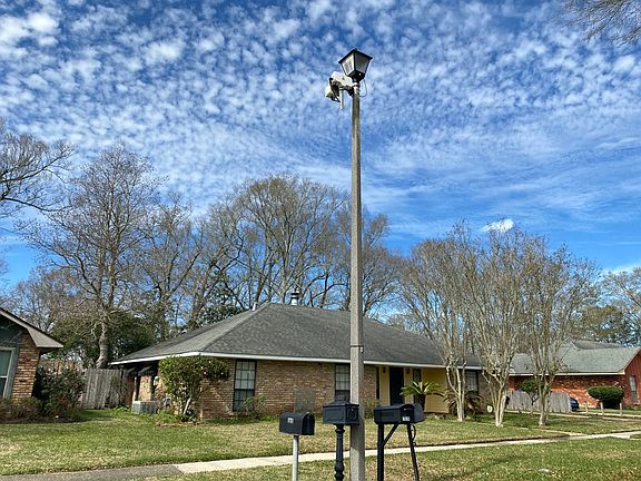 3rd image of 2028 Palmwood Dr