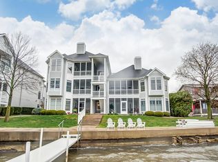 2400 Winona Ave APT C, Winona Lake, IN 46590