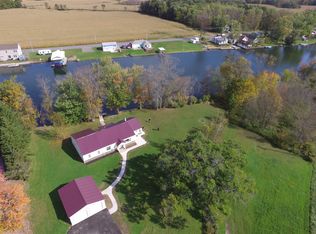 10114 Manhattan Dr, Brewerton, NY 13029