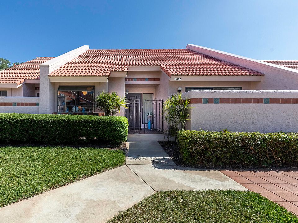 1st image of 3307 SE La Prado Court