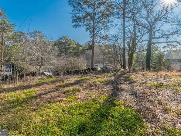 329 W Wieuca Rd NE, Atlanta, GA 30342