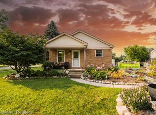 30162 Marla Dr, New Haven, MI 48048