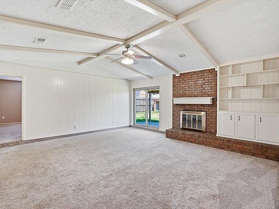 3rd image of 5702 2nd St