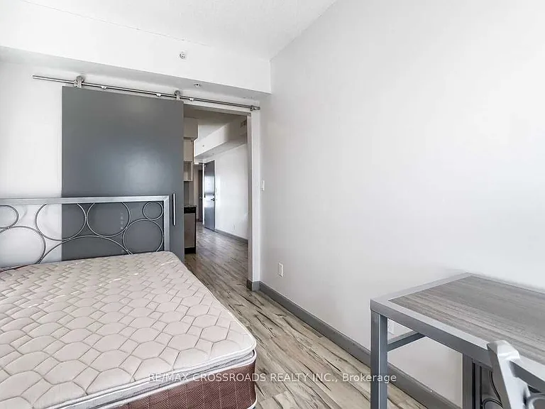 258B Sunview St #2117 — Photo 16