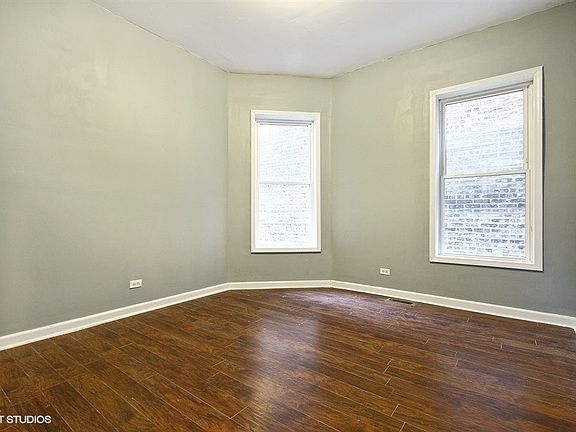 3rd image of 6544 S Saint Lawrence Ave #2
