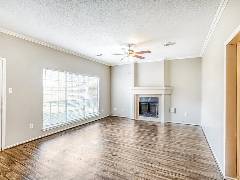 6018 Fern Hollow Ct — Photo 5